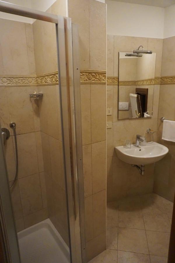Rialto Experience Hotel Venesia Bagian luar foto