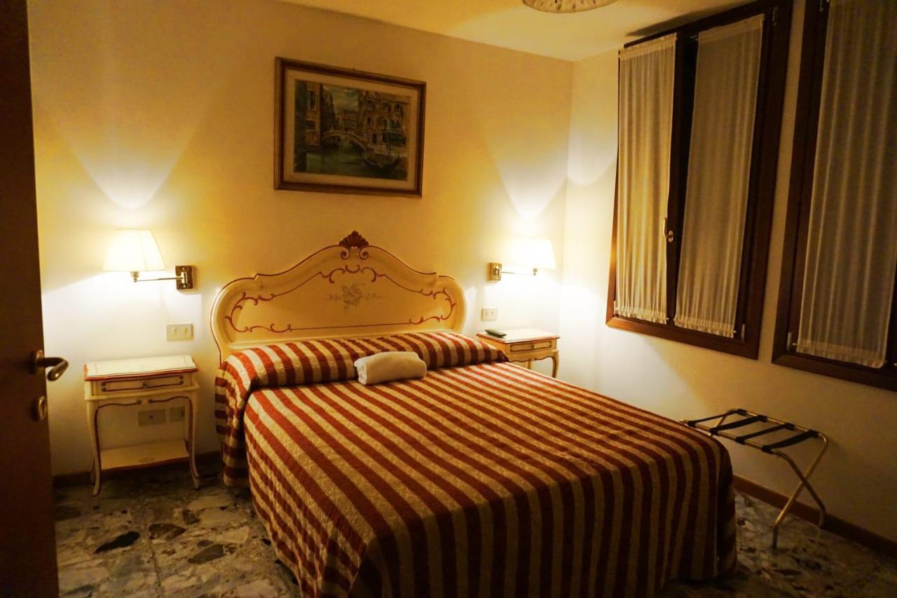 Rialto Experience Hotel Venesia Bagian luar foto