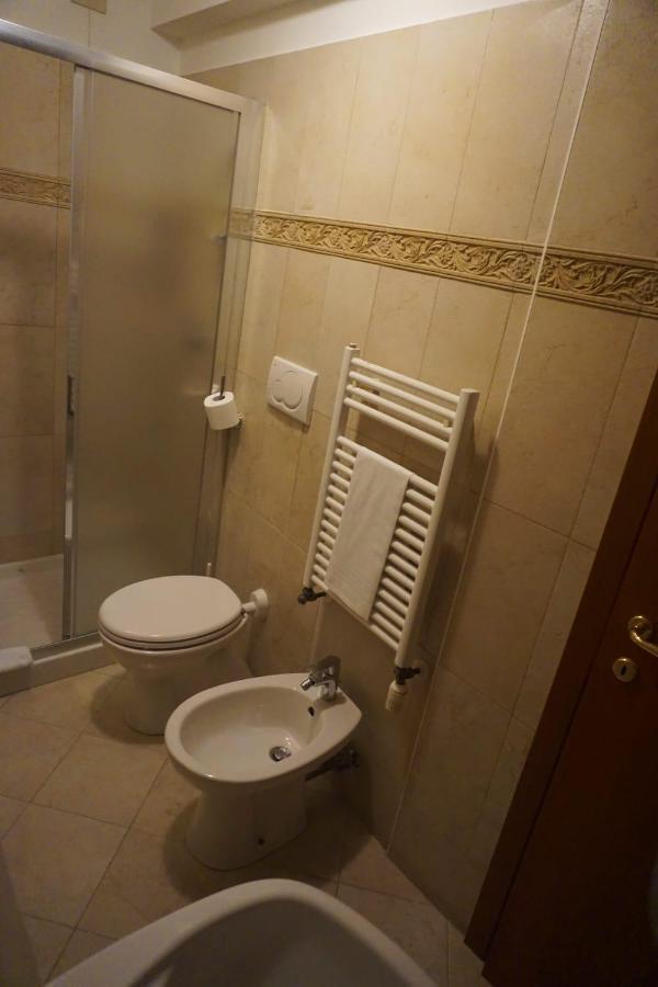 Rialto Experience Hotel Venesia Bagian luar foto