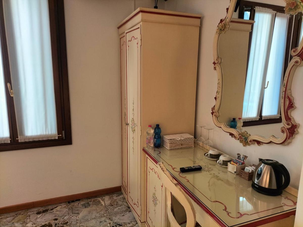 Rialto Experience Hotel Venesia Bagian luar foto